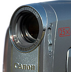 Canon MV960 - šoupátko zakrývající objektiv