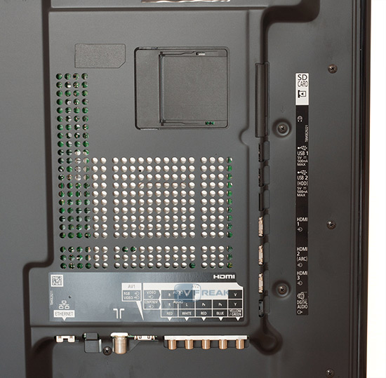 Panasonic TX-L42ET60E konektory